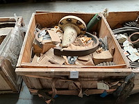 Partij boor onderdelen "mud pump parts" - afbeelding 1 van  4