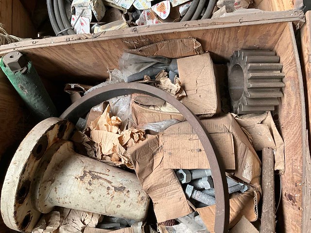 Partij boor onderdelen "mud pump parts" - afbeelding 3 van  4