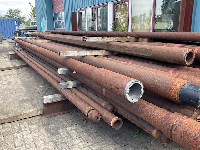 Partij boorbuizen - "drillpipe, dc’s and kelly pipe" - afbeelding 6 van  6