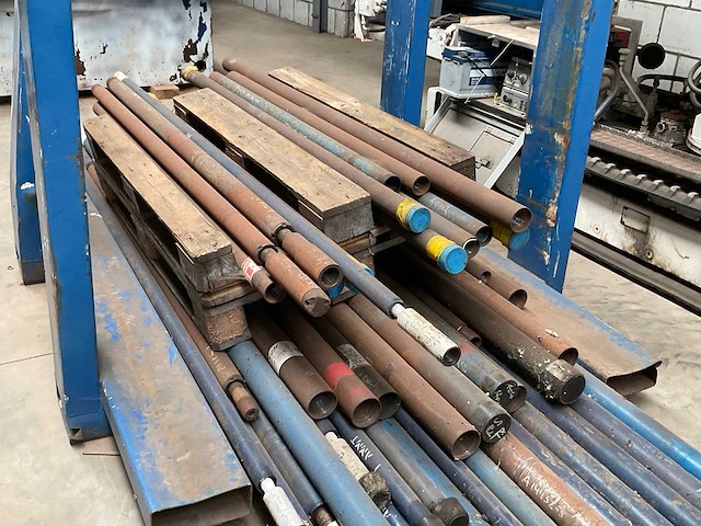 Partij boorbuizen kleine diameter "mud motors" - afbeelding 6 van  6