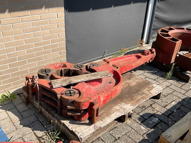 Partij boorgereedschap "bushings + elevators" - afbeelding 4 van  6