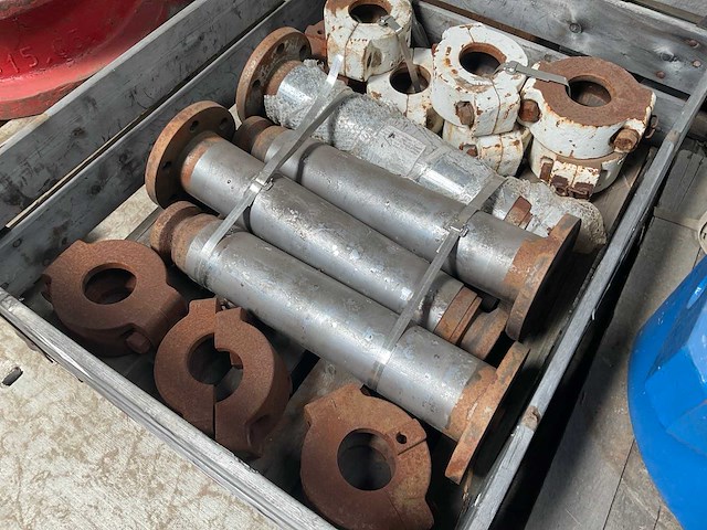 Partij boorgereedschap en leidingwerk - afbeelding 3 van  3
