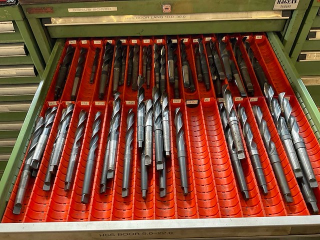 Partij boorgereedschap - afbeelding 2 van  7