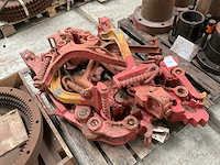 Partij boortangen "rig tongs in parts" - afbeelding 1 van  3