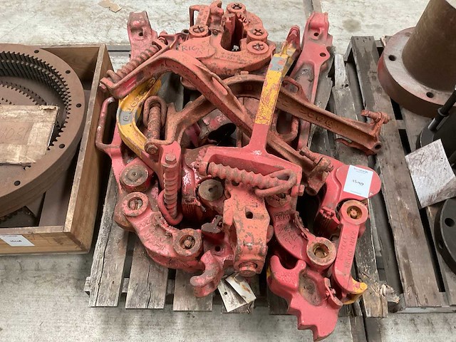 Partij boortangen "rig tongs in parts" - afbeelding 2 van  3