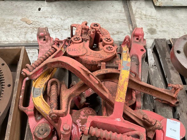 Partij boortangen "rig tongs in parts" - afbeelding 3 van  3