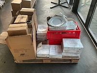 Partij borden en kommen - afbeelding 1 van  6