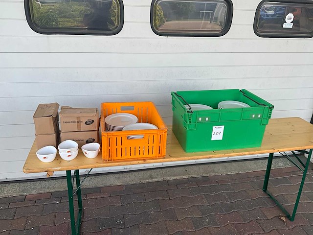 Partij borden - afbeelding 1 van  6