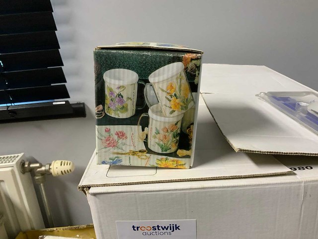 Partij borduurbenodigdheden - afbeelding 4 van  8