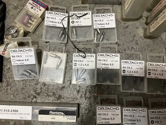 Partij boren, bitsets en krachtdoppen - afbeelding 6 van  12