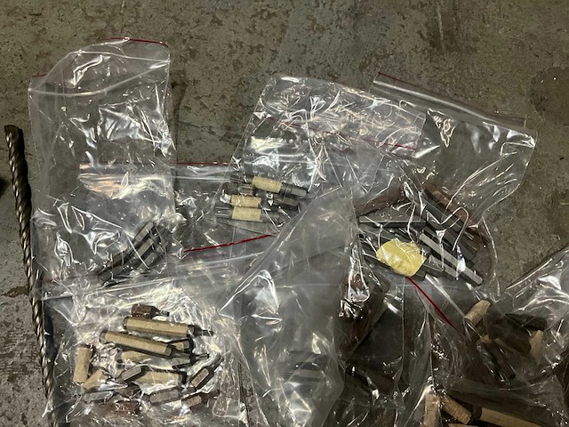 Partij boren, bitsets en krachtdoppen - afbeelding 2 van  12