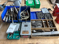 Partij boren en freesgereedschap - afbeelding 1 van  5