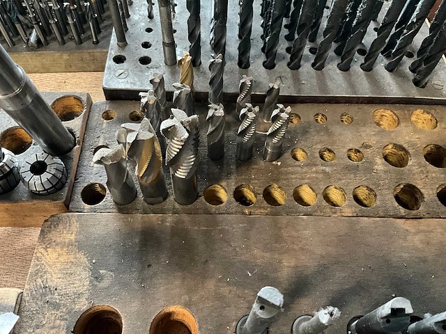 Partij boren en frezen - afbeelding 12 van  16