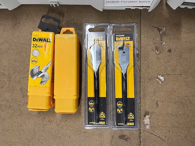 Partij boren (o.a. dewalt) in 2 festool systainers - afbeelding 7 van  9