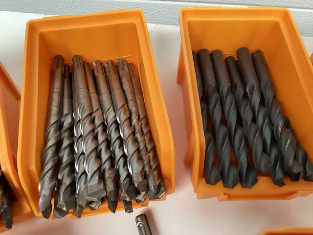 Partij boren sds en normale bits, boren en beitels - afbeelding 3 van  7