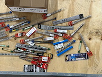 Partij boren & snijgereedschap - afbeelding 3 van  11