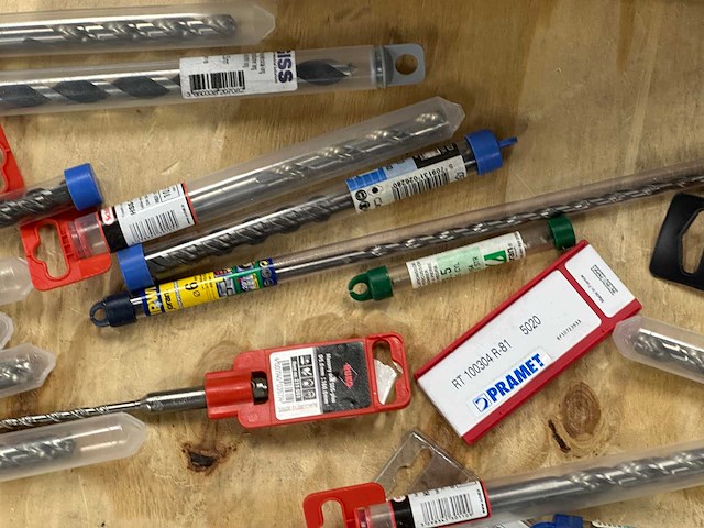 Partij boren & snijgereedschap - afbeelding 8 van  11