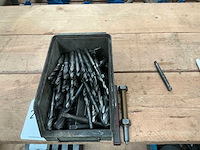 Partij boren - afbeelding 1 van  2