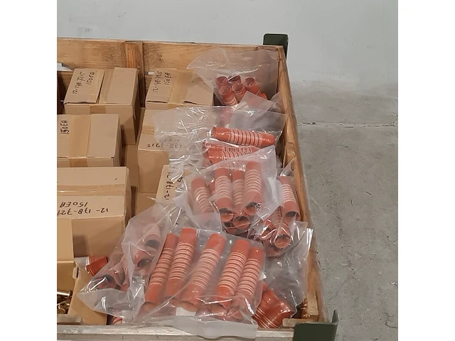 Partij borgenpennen en stukjes buis - afbeelding 3 van  9