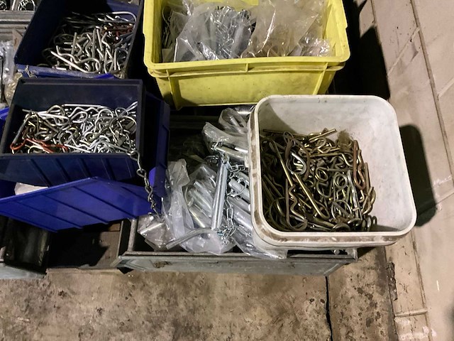 Partij borgveren en pennen - afbeelding 2 van  8