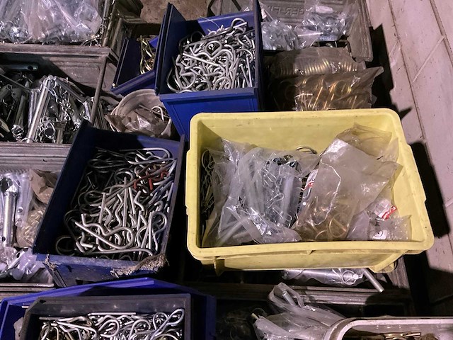 Partij borgveren en pennen - afbeelding 3 van  8