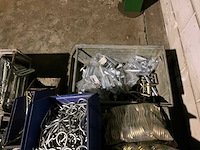 Partij borgveren en pennen - afbeelding 5 van  8