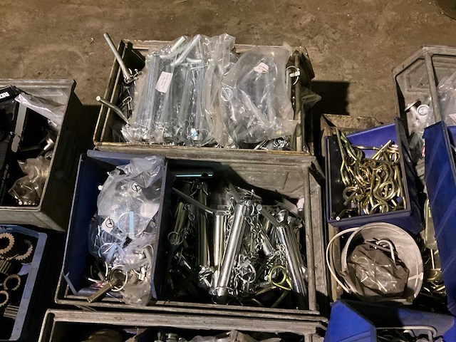 Partij borgveren en pennen - afbeelding 6 van  8