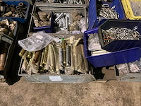 Partij borgveren en pennen - afbeelding 8 van  8