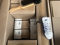 Partij borstels, schoenaccessoires en diversen - afbeelding 4 van  11