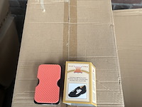 Partij borstels, schoenaccessoires en diversen - afbeelding 11 van  11