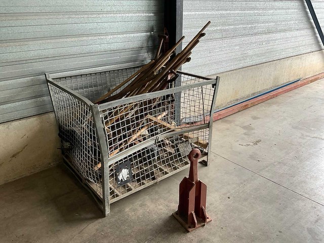 Partij bos- en tuingereedschap - afbeelding 2 van  6