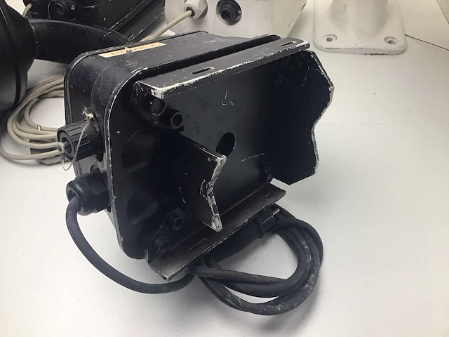 Partij bosch ltc 0928/15c ptz beveiligingscamera’s 5 stuks - afbeelding 3 van  7
