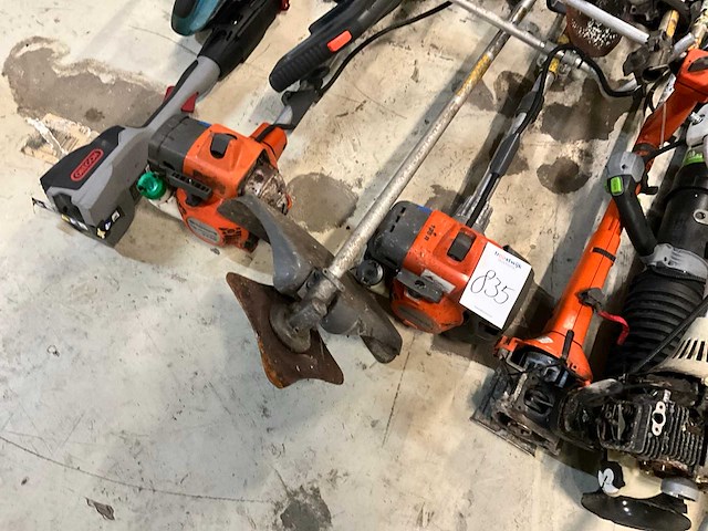 Partij bosmaaiers - afbeelding 7 van  11