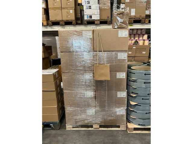 Partij bouquet ribbel bags 24x24x24cm brown (2400x) - afbeelding 2 van  6