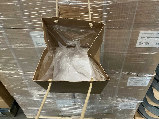 Partij bouquet ribbel bags 24x24x24cm brown (2400x) - afbeelding 5 van  6