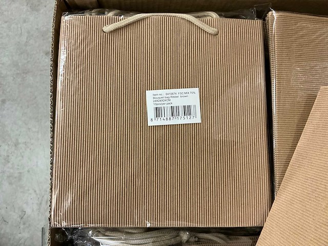 Partij bouquet ribbel bags 24x24x24cm kraft paper (2640x) - afbeelding 6 van  7