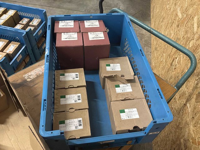 Partij bouten (85x) - afbeelding 1 van  6