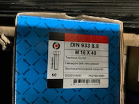 Partij bouten en moeren - afbeelding 9 van  13