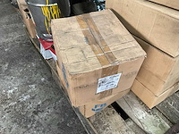 Partij bouten en moeren - afbeelding 12 van  13