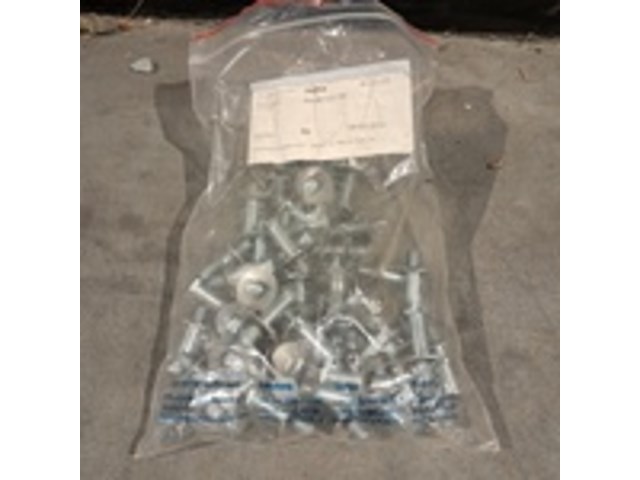 Partij bouten en moeren - afbeelding 3 van  8