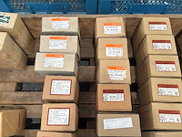 Partij bouten met moeren (800x) - afbeelding 7 van  8