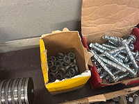 Partij bouten, moeren en ringen - afbeelding 9 van  11