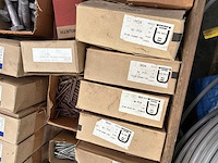 Partij bouten, moeren & ringen - afbeelding 4 van  16