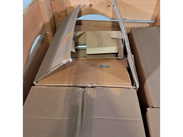 Partij bouten - afbeelding 5 van  6
