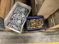Partij bouw- en bevestigingsmateriaal - afbeelding 4 van  9