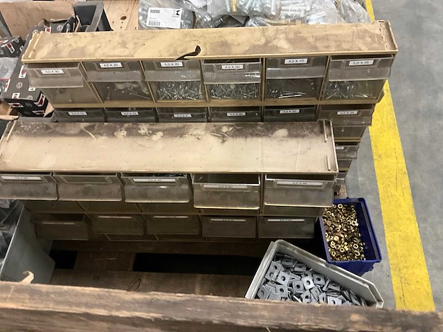 Partij bouw- en bevestigingsmateriaal - afbeelding 5 van  9