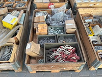 Partij bouw- en bevestigingsmateriaal - afbeelding 1 van  6