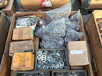 Partij bouw- en bevestigingsmateriaal - afbeelding 5 van  6