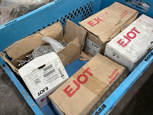 Partij bouw- en bevestigingsmateriaal - afbeelding 6 van  9