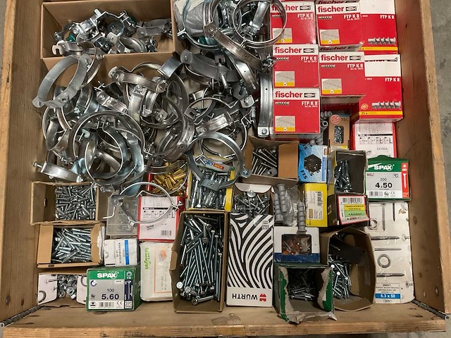 Partij bouw- en bevestigingsmateriaal - afbeelding 1 van  2